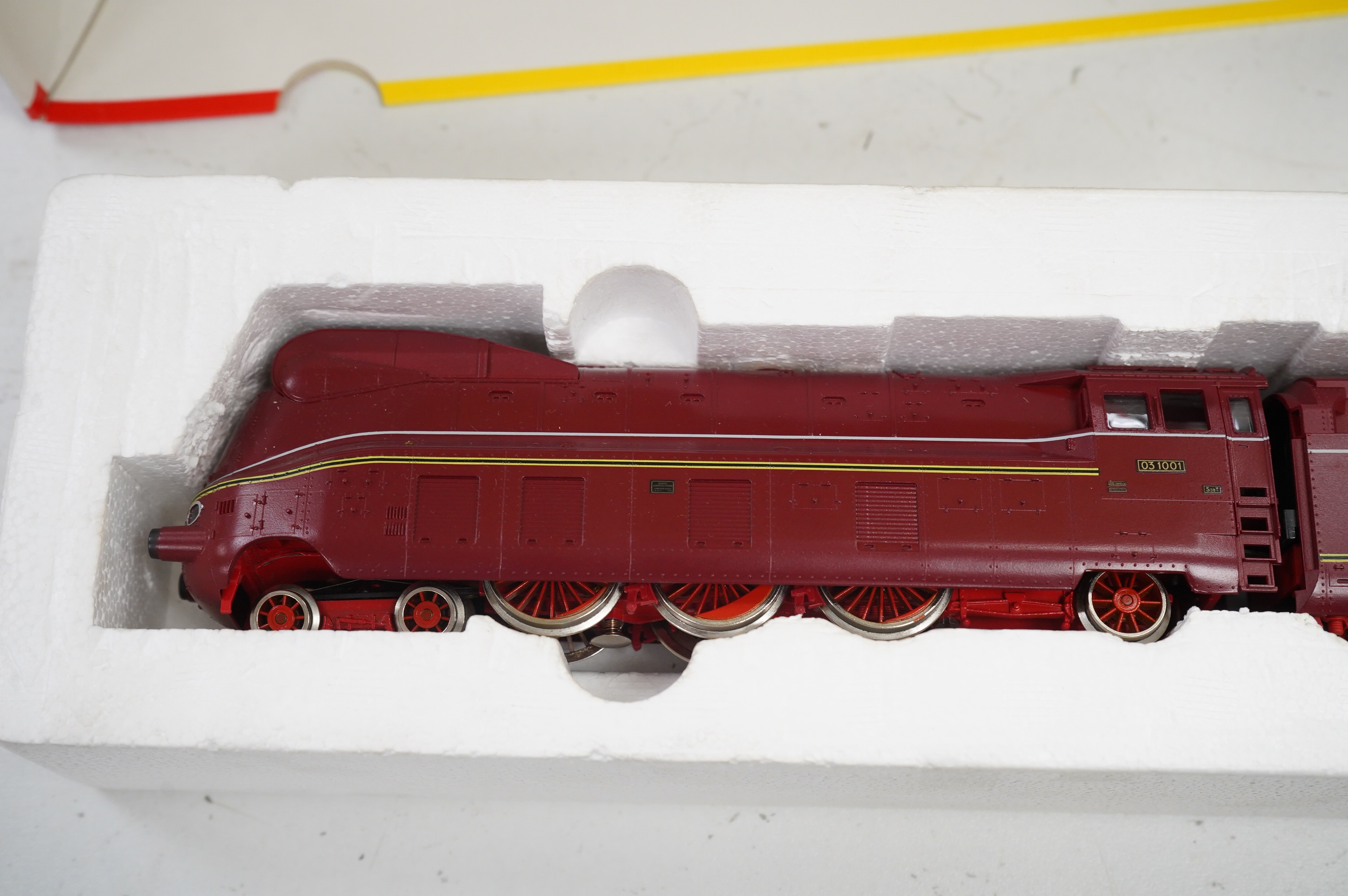 Two boxed HO gauge railway German outline tender locomotives; a 03 1001 streamlined 4-6-2 in maroon (4173) and a 051628-6, 2-10-0, in red and black (4177). Condition - good.